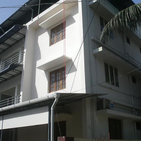 Jacaranda Holiday Home Kochi 외부 사진
