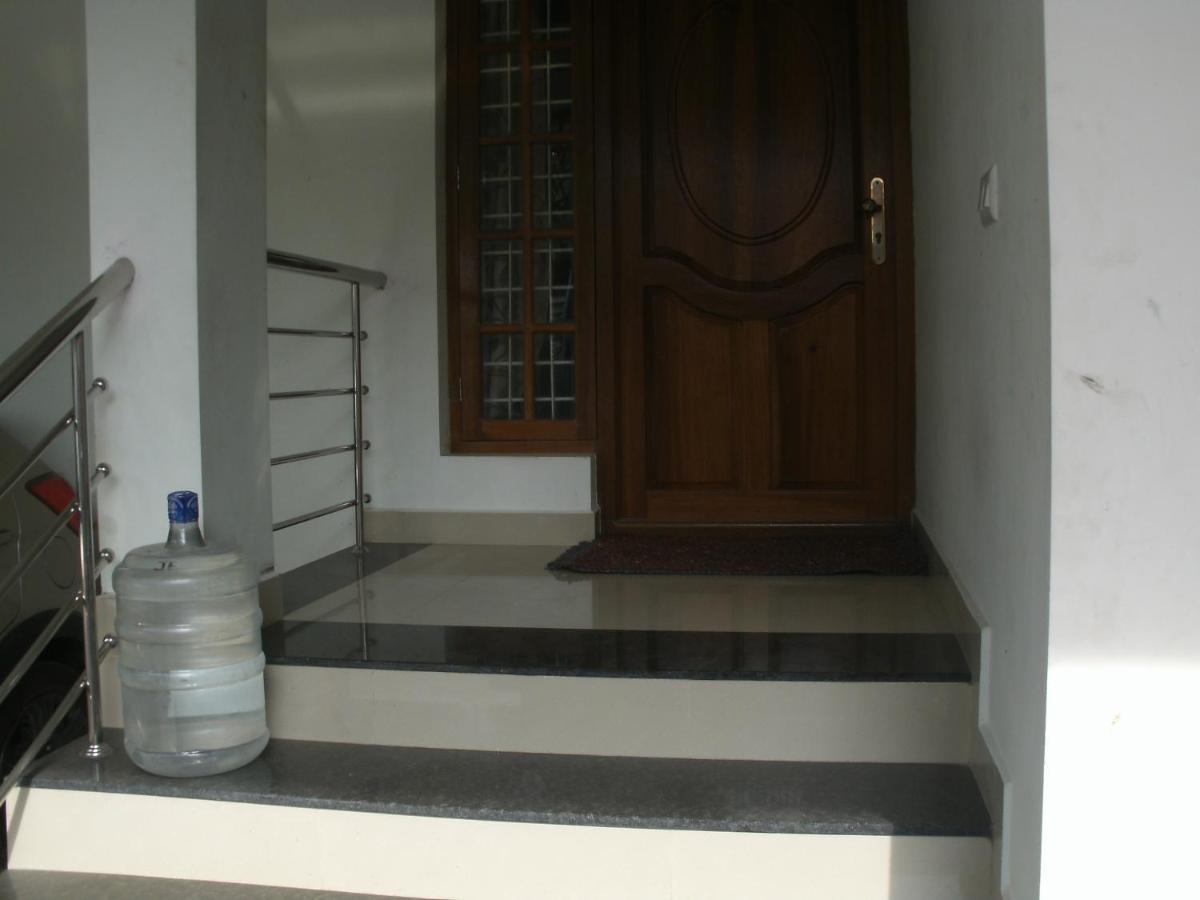 Jacaranda Holiday Home Kochi 외부 사진